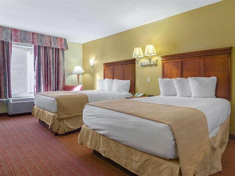 Surestay Plus Hotel By Best Western Durham Medical Center Екстериор снимка