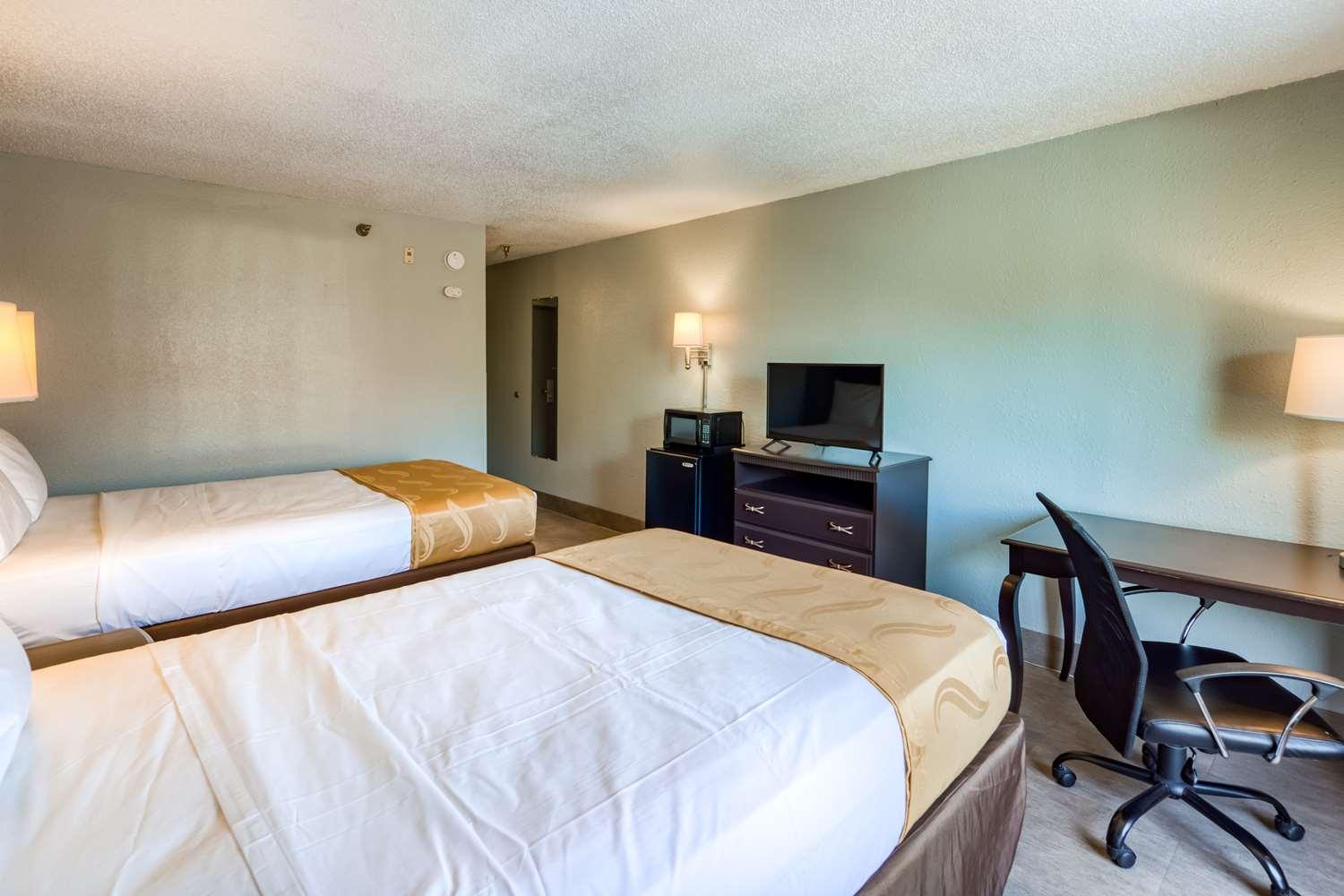 Surestay Plus Hotel By Best Western Durham Medical Center Екстериор снимка