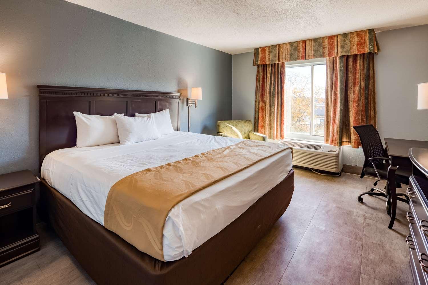 Surestay Plus Hotel By Best Western Durham Medical Center Екстериор снимка