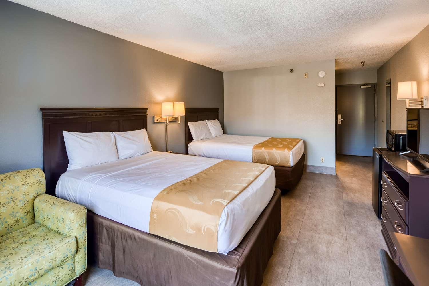Surestay Plus Hotel By Best Western Durham Medical Center Екстериор снимка