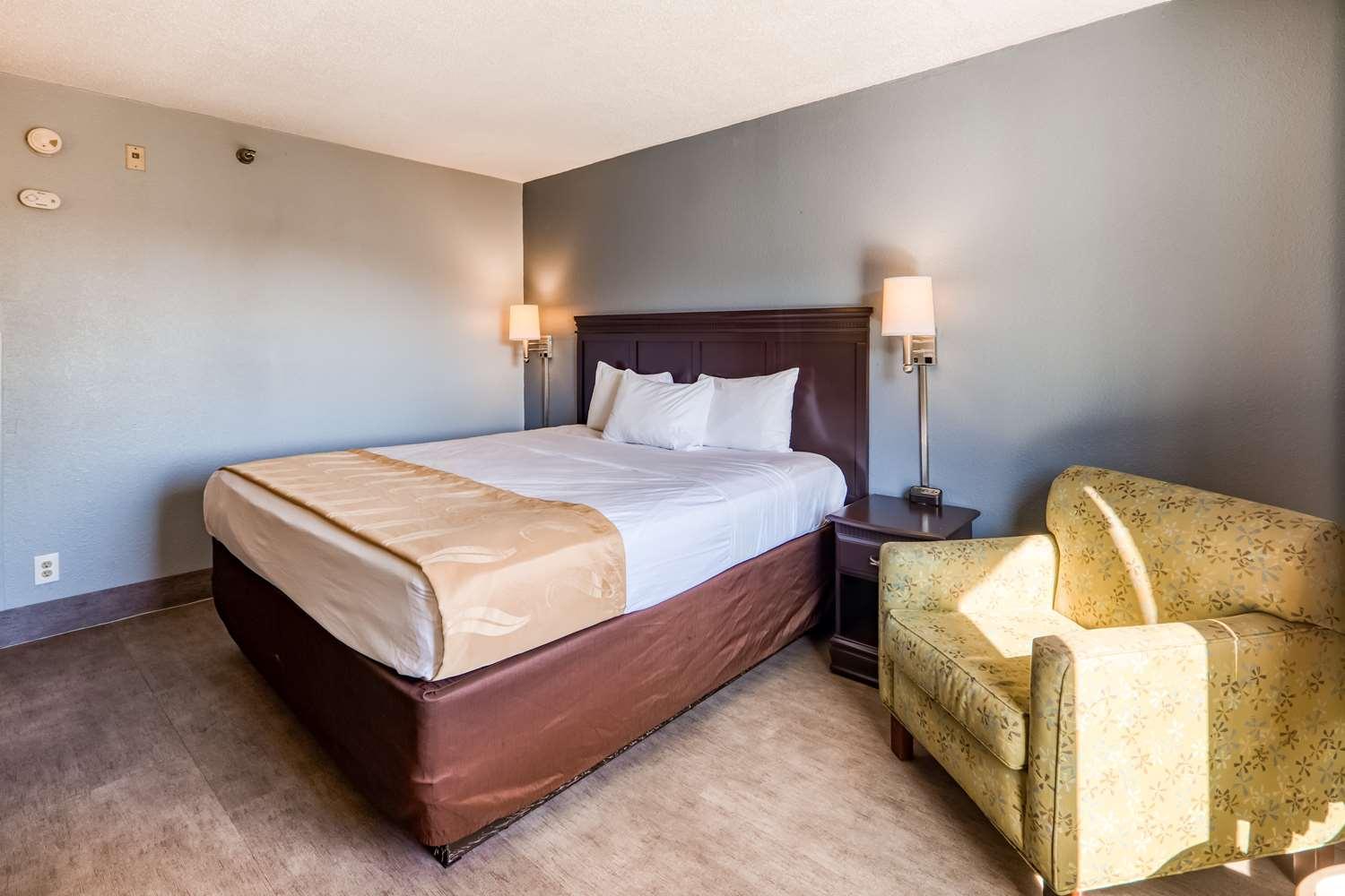 Surestay Plus Hotel By Best Western Durham Medical Center Екстериор снимка