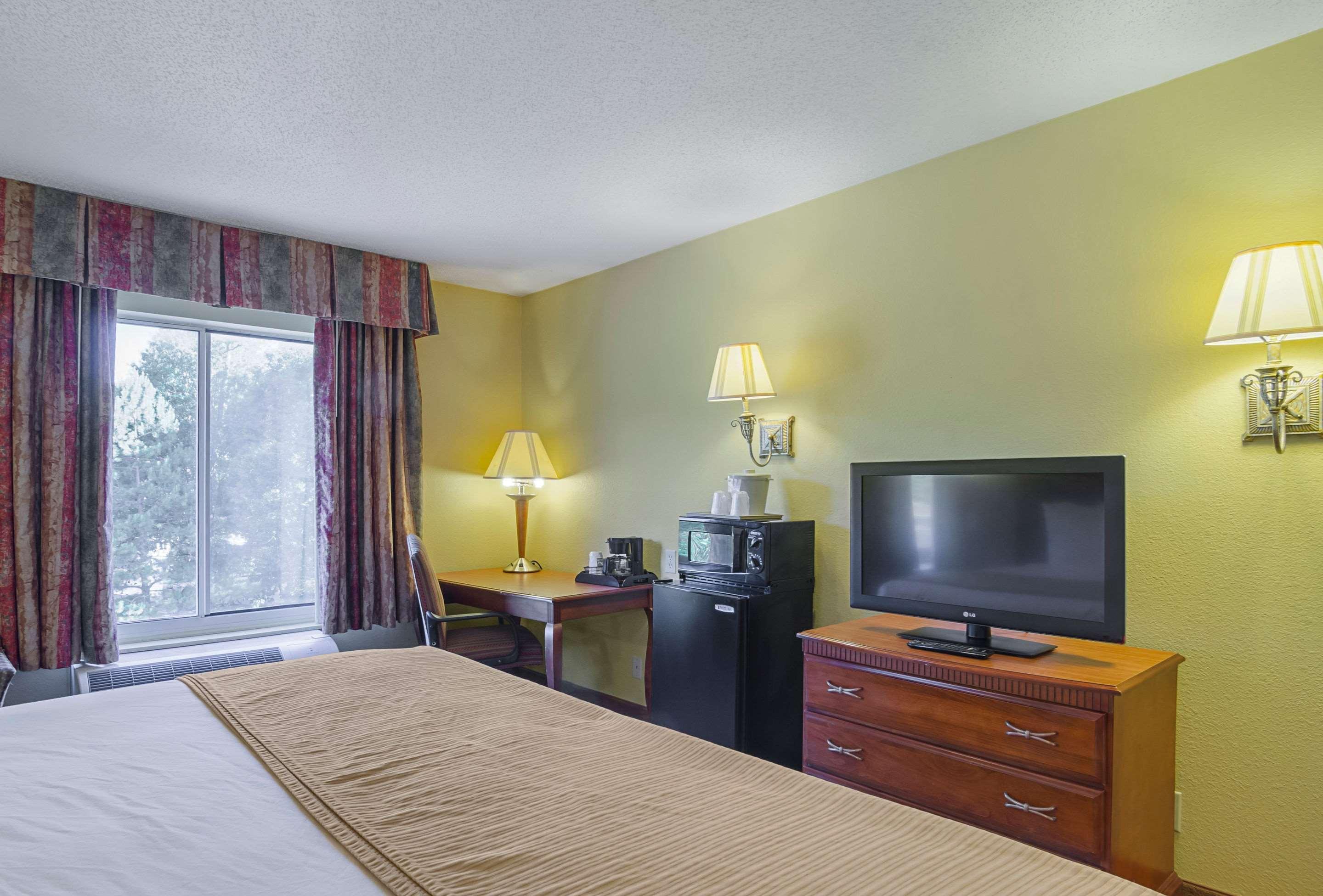 Surestay Plus Hotel By Best Western Durham Medical Center Екстериор снимка