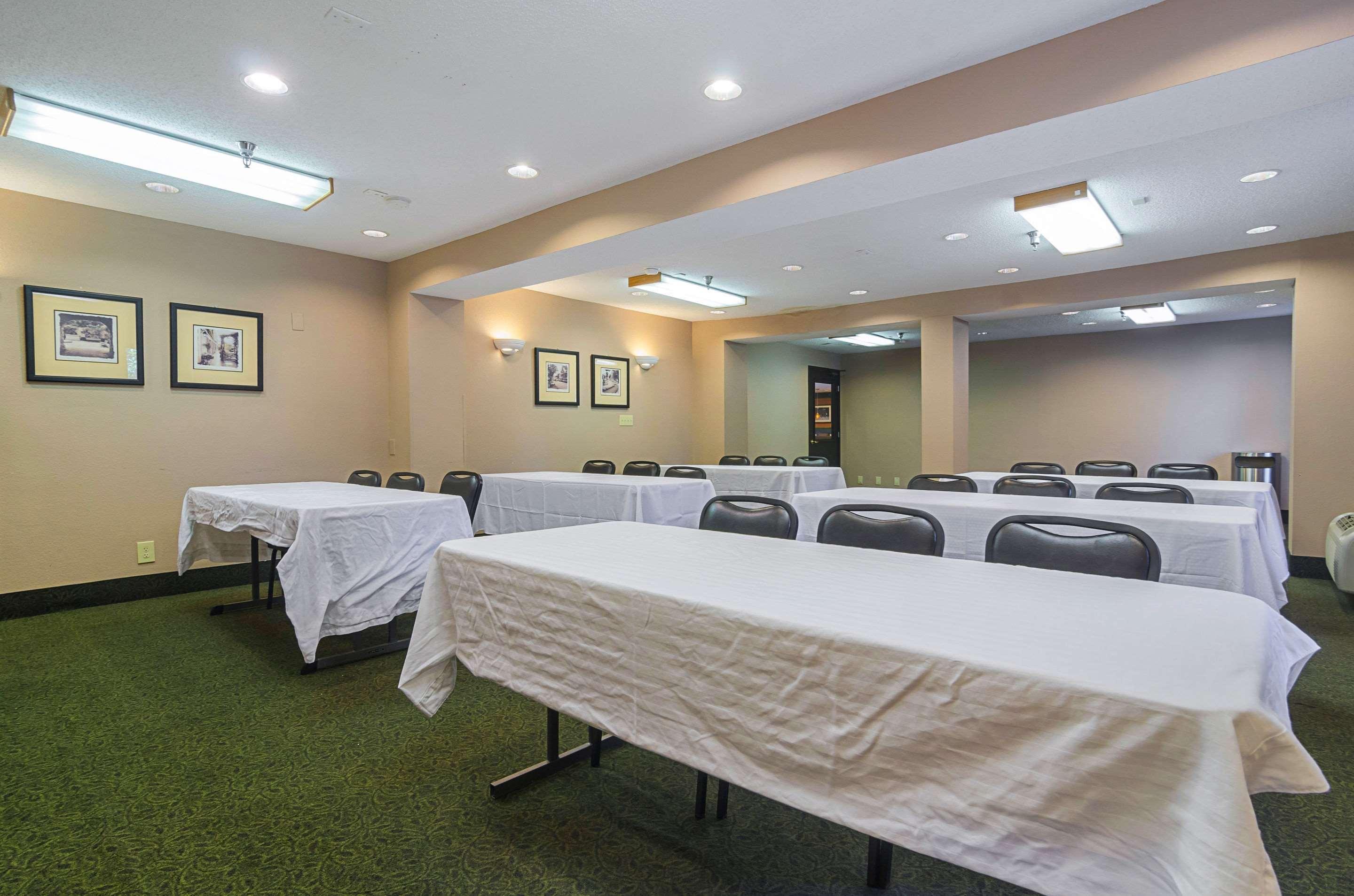 Surestay Plus Hotel By Best Western Durham Medical Center Екстериор снимка
