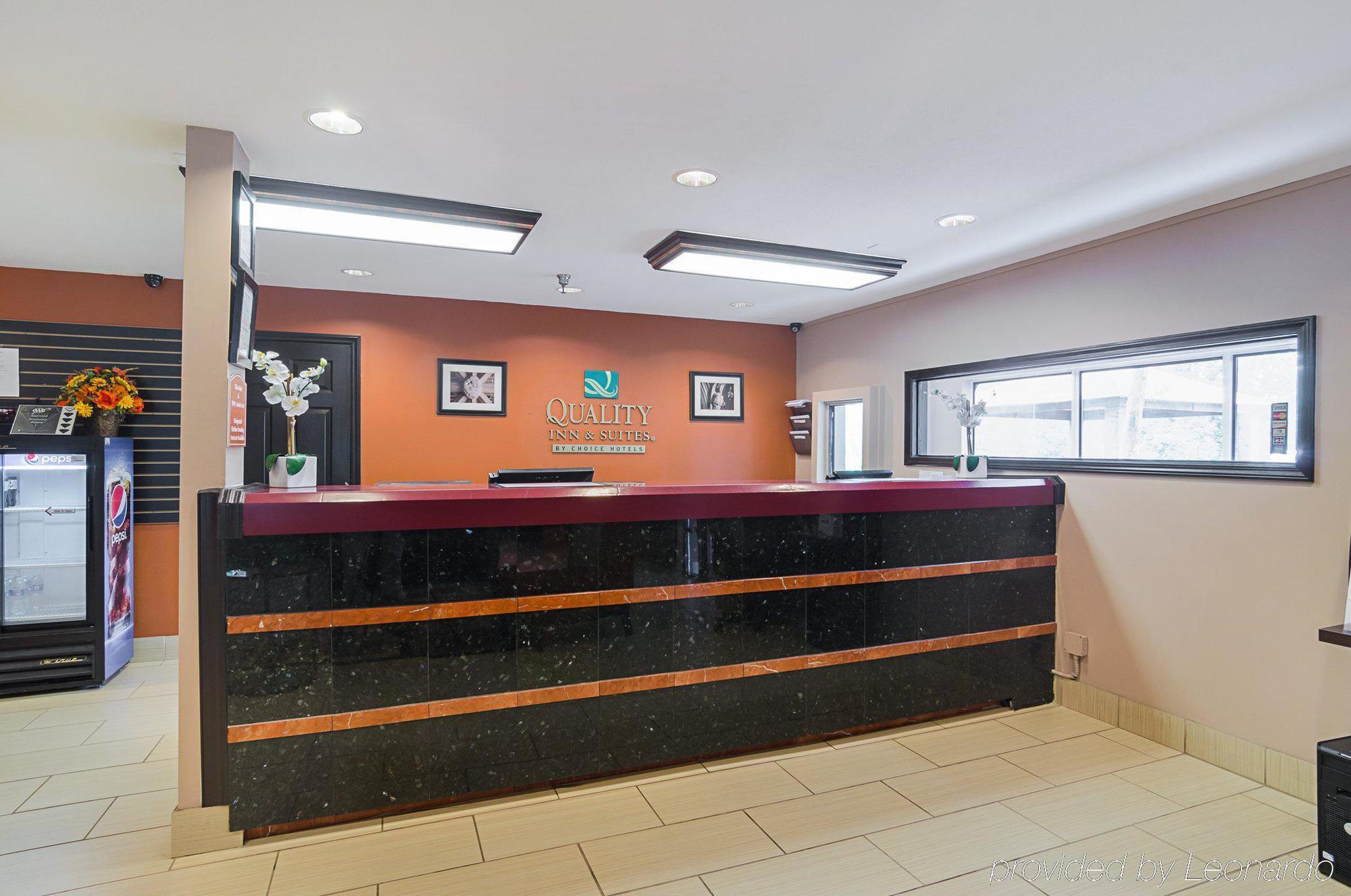 Surestay Plus Hotel By Best Western Durham Medical Center Екстериор снимка